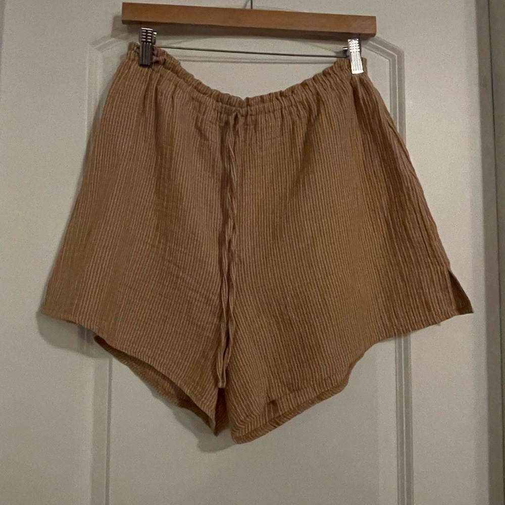 Kona sol shorts
